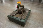 モスクワの地下鉄駅に置かれた犬の像にまつわる悲しい話